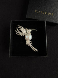 White Freshwater Pearl Sri Lankan Sapphire hummingbird Brooch, Pendant