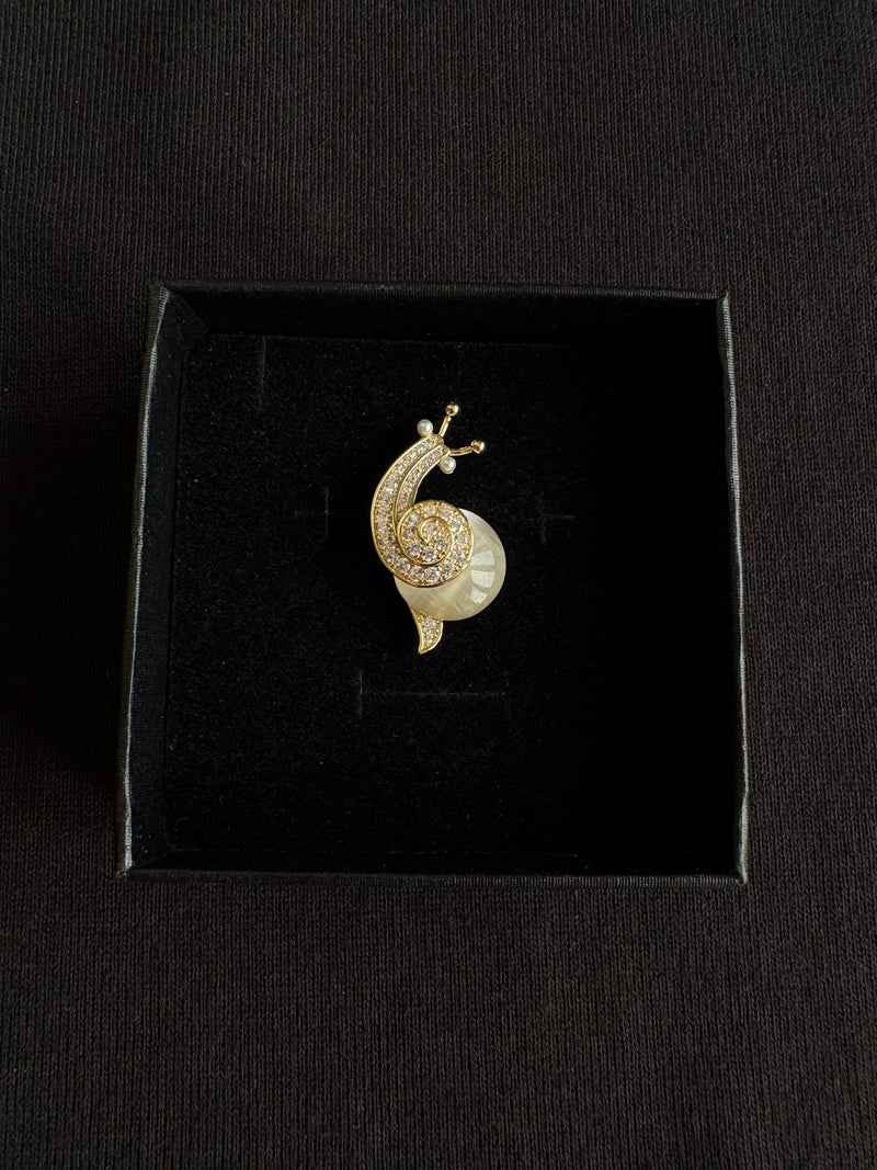 Snail brooch,animal brooch，brooch for women，anniversary gift，gift for her，gift for daughter，gift for children，gift for mom，birthday gift，