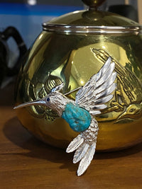 Natural Turquoise Sri Lankan Sapphire Hummingbird Brooch, Pendant（one of a kind piece in the world）