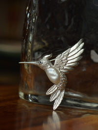 White Freshwater Baroque Pearl Sri Lanka Sapphire Hummingbird Brooch, Pendant（one of a kind piece in the world）