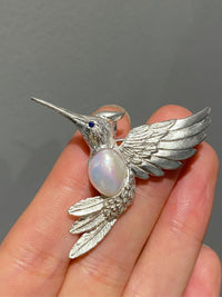 White Freshwater Baroque Pearl Sri Lanka Sapphire Hummingbird Brooch, Pendant（one of a kind piece in the world）