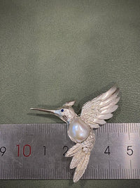 White Freshwater Baroque Pearl Sri Lanka Sapphire Hummingbird Brooch, Pendant（one of a kind piece in the world）